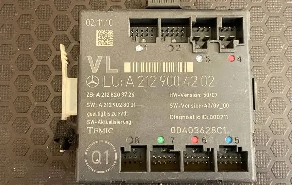 Mercedes-Benz C W204 Door control unit/module A2128203726 A2129028001 A2129004202