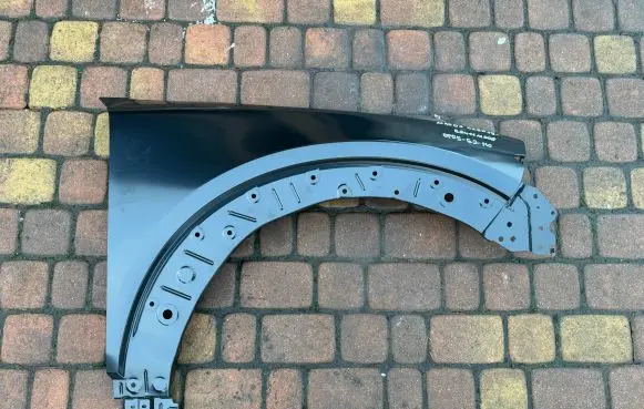 Mazda CX-30 Fender DFR5-52110 S2411M008