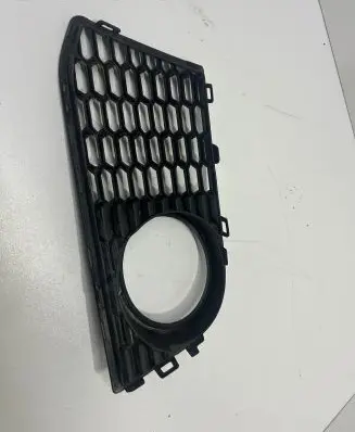 BMW 5 F10 F11 Front bumper lower grill