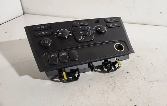Volvo V70 Climate control unit 8691876 04W23E04 M6232700074