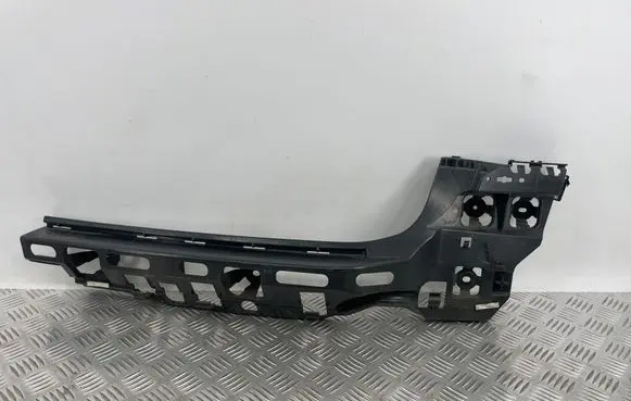 BMW 3 G20 G21 Rear bumper mounting bracket 7469364 15857711