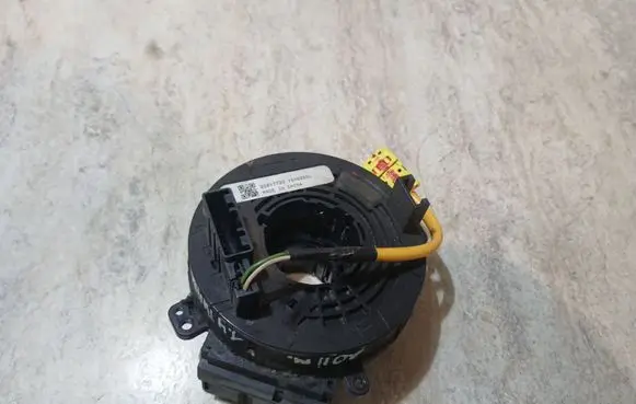 Opel Meriva B Airbag slip ring squib (SRS ring) 20817720