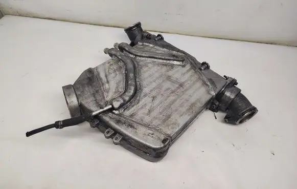 Intercooler hose/pipe