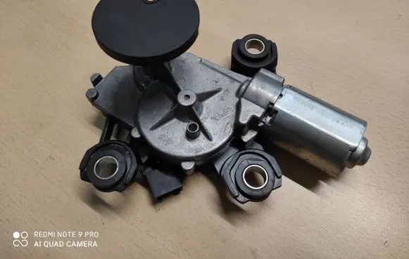 Citroen C4 Grand Picasso Rear window wiper motor 9654115980