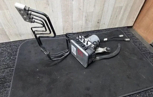 BMW 5 G30 G31 G38 ABS Pump 6889217 34516889217 54087674B