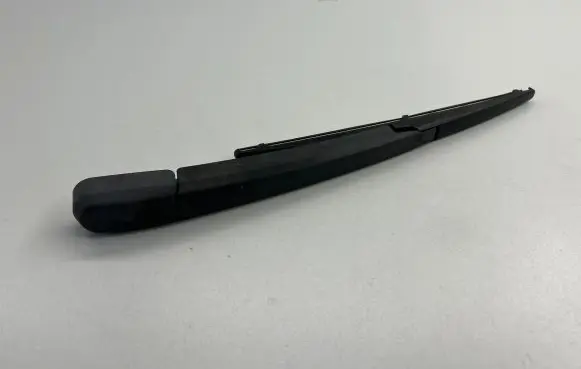 KIA Sorento Rear wiper blade arm