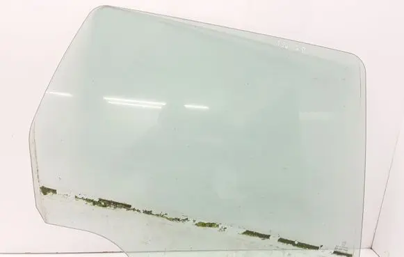 Peugeot 308 Rear door window glass 43R00049 DOT24 M25