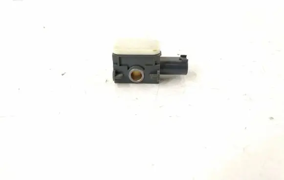 Mercedes-Benz R W251 Airbag deployment crash/impact sensor 0038202826 A0038202826