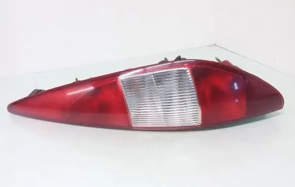 Ford Mondeo Mk III Rear/tail lights 1S7113404C