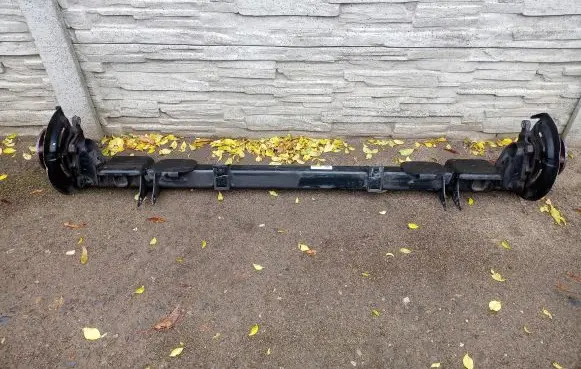 Renault Clio IV Rear axle beam with reductor 555110270R
