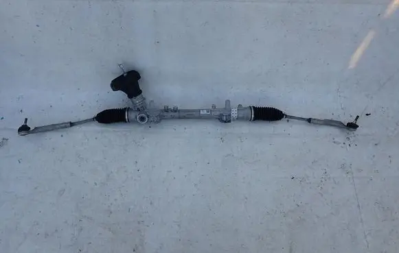 Renault Captur II Steering rack 490016739R