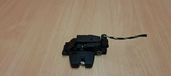 Peugeot 508 Tailgate lock latch 9684848680