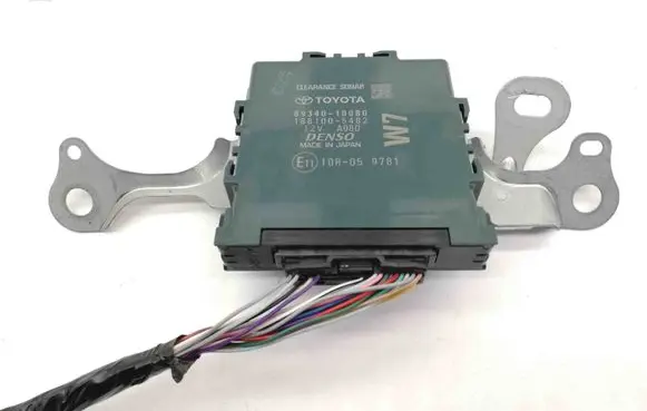 Toyota C-HR I Other devices 8934010080