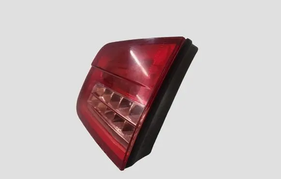 Citroen C5 Tailgate rear/tail lights 9687582980 VP8X7X13404BX