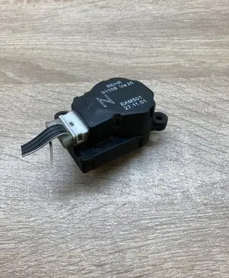 Citroen Xsara Picasso Air flap motor/actuator 91508Ua25 EAM501