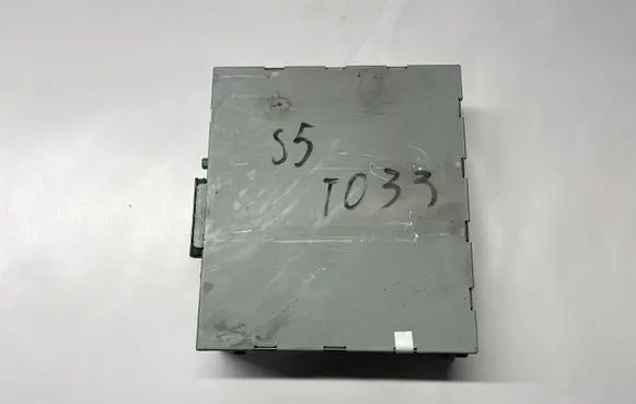 Audi A5 8T 8F GPS navigation control unit/module 4G0035082D 4G0035082