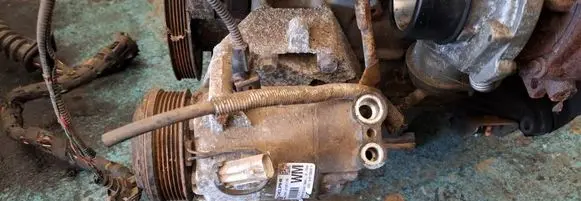 Opel Zafira B Air conditioning (A/C) compressor (pump) 9986181 10187133532