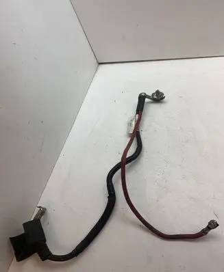 Volkswagen PASSAT CC Positive cable (battery) 1K0971228L