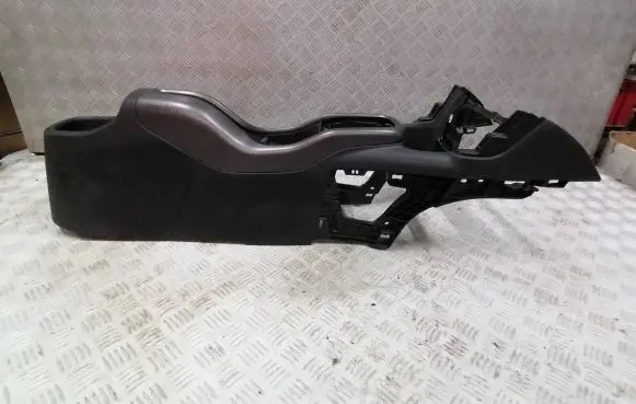 Citroen C3 Aircross Center console