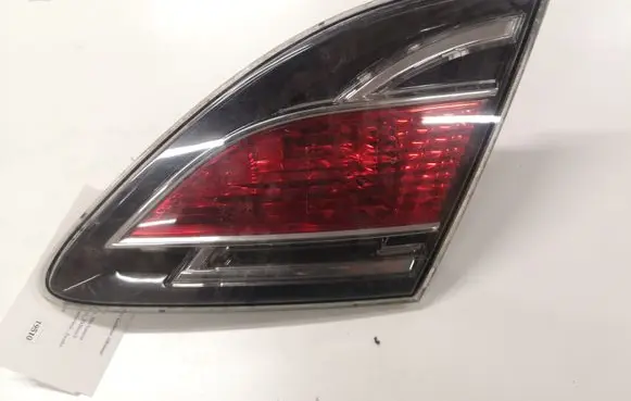 Mazda 6 Tailgate rear/tail lights 13241055 GS1F513F0