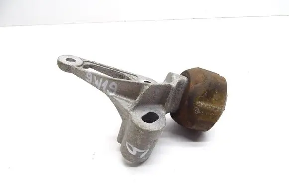 Audi A6 C7 Engine mounting bracket 8K0199343C