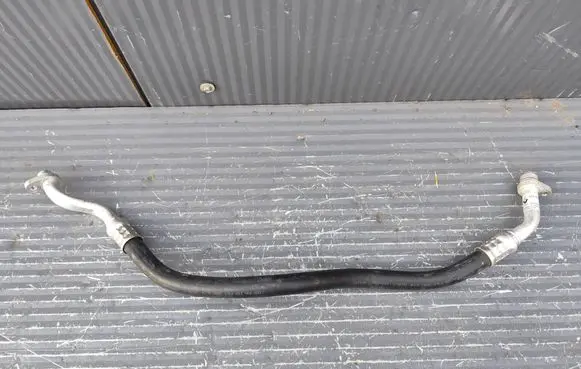 Dacia Duster III Air conditioning (A/C) pipe/hose 924803435R