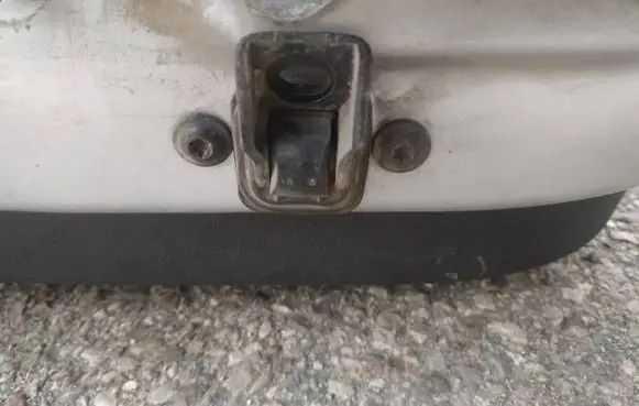 Skoda Fabia Mk2 (5J) Rear door check strap stopper