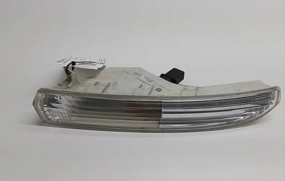Volkswagen PASSAT CC Front indicator light 3C8953042