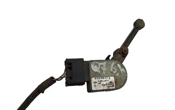 Volkswagen Touareg I Headlight/headlamp level sensor 4E0907503C