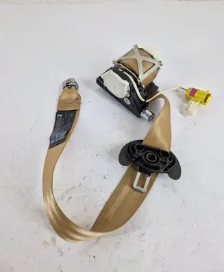 Volkswagen PASSAT B6 Front seatbelt 3C1857706F