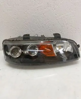 Fiat Punto (188) Headlight/headlamp 086611132R 03544039