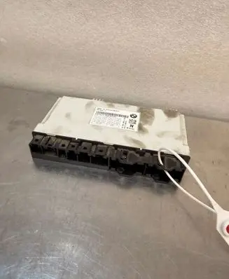 BMW 5 F10 F11 Trunk lid opening control unit 