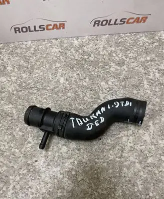 Volkswagen Touran I Engine coolant pipe/hose 1K0121087D