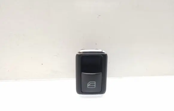 Mercedes-Benz E W212 Electric window control switch A2048707358