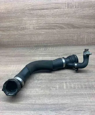 BMW 5 E60 E61 Engine coolant pipe/hose 7795262