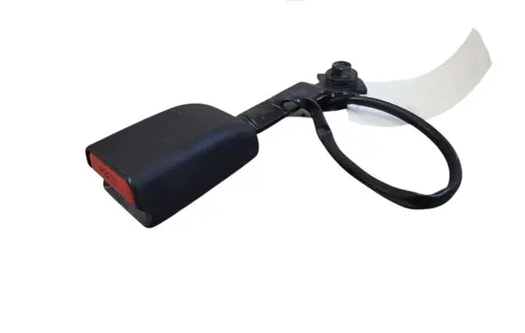 Mazda 6 Front seatbelt buckle 1052246