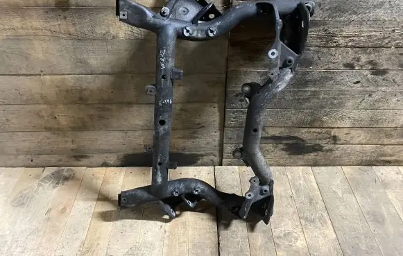 Mercedes-Benz E W212 Front subframe