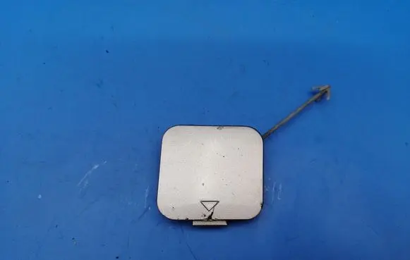 BMW 7 E38 Front tow hook cap/cover 8125312 51118125312 511181253