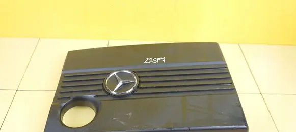 Mercedes-Benz C W204 Engine cover (trim) A2710100867 271950