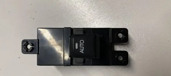 Hyundai ix20 Quarter vent window switch 93575-1K600