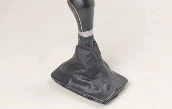 Mercedes-Benz GLK (X204) Gear lever shifter trim leather/knob A2042673310 20260518HCR1254 2042673310