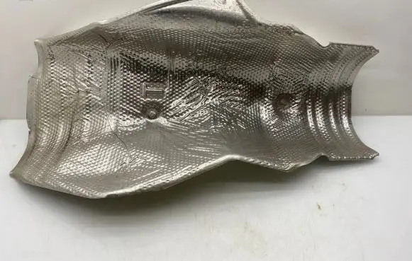 Exhaust heat shield