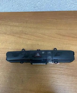Mercedes-Benz Sprinter W906 Hazard light switch A9068701010 E1295