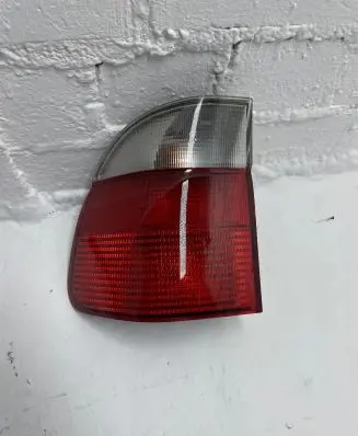 BMW 5 E39 Rear/tail lights 2496321