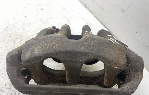 Peugeot 607 Front brake caliper 9657595080