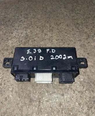BMW 5 E39 Door control unit/module 61356904247 12037310