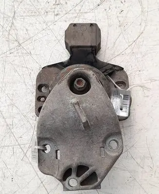 Opel Movano A Engine mounting bracket 8200027175 8200027175A