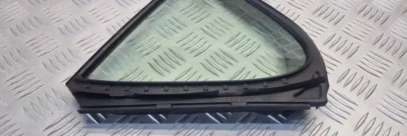 Lexus IS 220D-250-350 Rear vent window glass 43R005834 4000751 6818953030