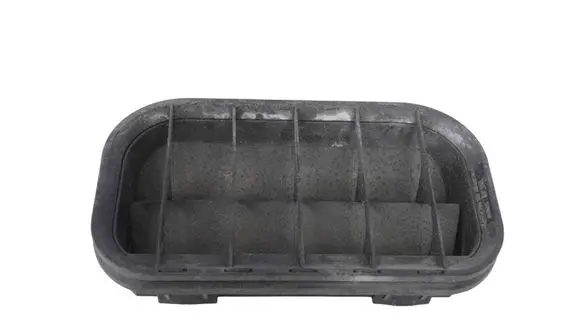 Jaguar XK8 - XKR Quarter panel pressure vent A019K51AA