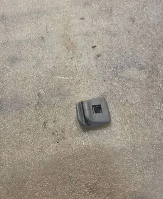 Ford Sierra Sun visor clip/hook/bracket 